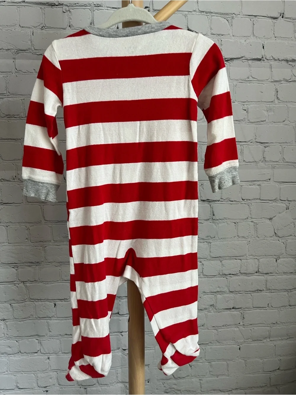 ⭐️⭐️PICK 5 / $20 Carter's Red & White Striped Footed One-Piece